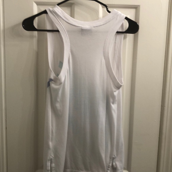 Tank top - Picture 2 of 4